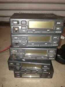 Lot of 5 Kenwood TK-840 UHF FM Transceiver w/ mic Untested for parts not working