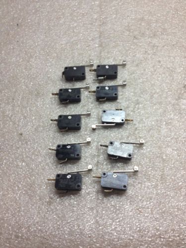 (X11) 10 MICROSWITCH V3L-2258-D8 SWITCHES