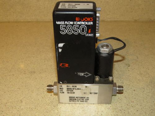 Brooks 5850 i  mass flow controller -100sccm-  oxygen for sale