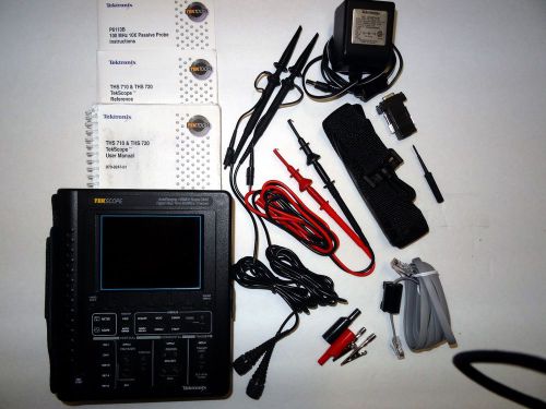 Tektronix ths720std digital oscilloscope/dmm, rarely used; new battery for sale