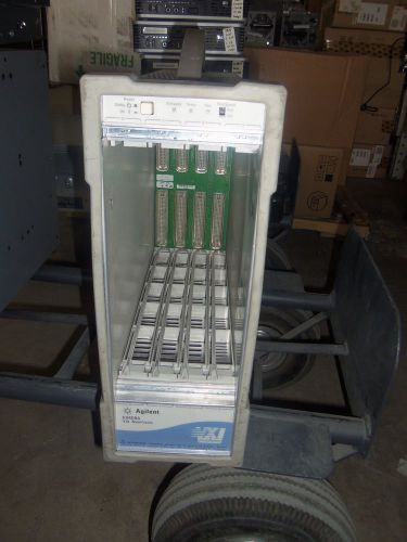 E8408A HP Agilent C-Size VXI Mainframe, 4-Slot