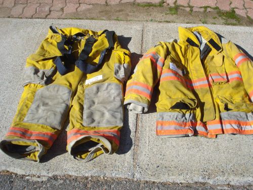 40x26 Pants Jacket Coat 42x32 Firefighter Fire Gear Set LION JANESVILLE 2000 136