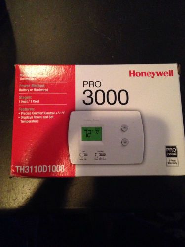 Brand New in Box Honeywell Thermostat Non-Programmable TH3110D1008 1 Heat /1 Coo