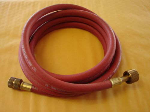 96&#034; Red Refrigeration Charging Hose with 1/4&#034; SAE Fittings #59905