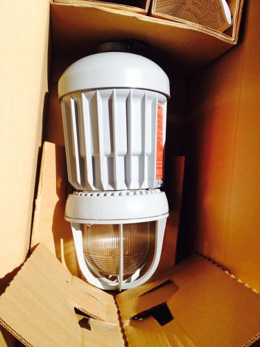 30pcs cooper hazard gard evmcx42151/mt-lx hipressure sodium lights new in box!!! for sale