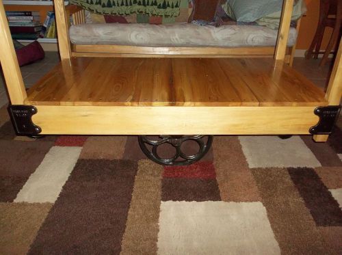 Antique vtg michigan mfg. l co. industrial g. r. &amp; i. railroad cart coffee table for sale
