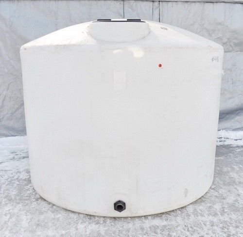 1800 gallon plastic tank for sale