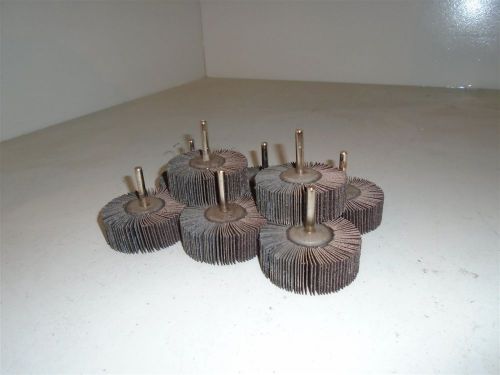 ALUMINUM OXIDE 3&#034; X 1&#034; 80 GRIT FLAP WHEELS NEW OUT OF BOX SOME RUST LOT OF 8