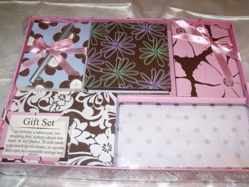STATIONERY GIFT SET,  MEMO PAD AND PEN shopping list, photo album, note cards +
