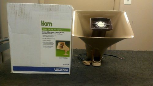 Valcom 5-watt one-way self-amplified horn for sale