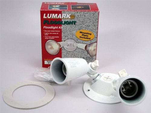 Lumark Floodlight Kit New In Box NIB White Plate - BE SAFER!