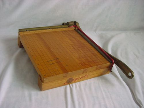 VINTAGE INGENTO NO. 3 WOOD PAPER CUTTER GUILLOTINE