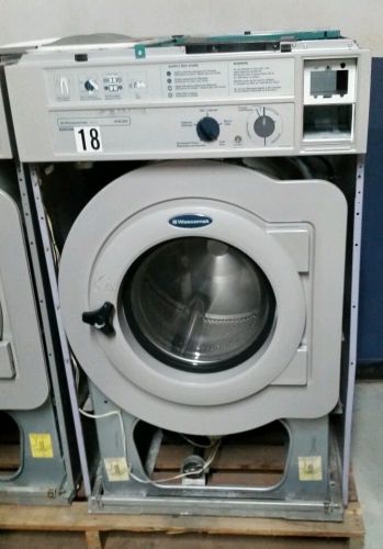 Wascomat W630 Coin Op 30lbs Washer