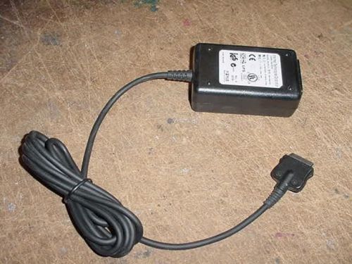 Intermec 700 Series Power Supply &amp; Charger, Model 851-065-001, 12V, 1.5A, 18W.