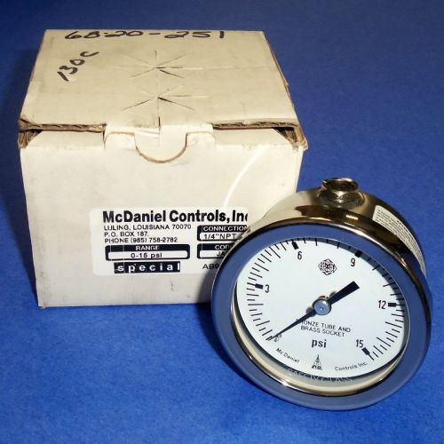 Mcdaniel controls 0-15 psi 1/4&#034; npt pressure gauge, ab91228 *new* for sale