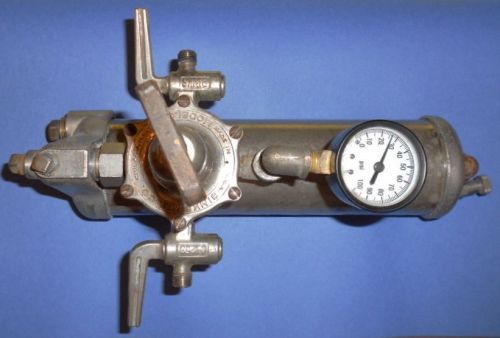 Binks paint gun  air regulator, guage  with oil &amp; water extractor, valves for sale