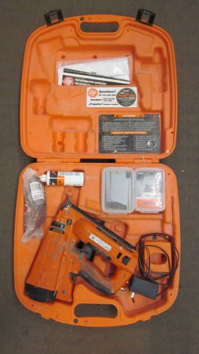 Paslode 900600/IM250A 16GA. Angled Finish Nailer-Used