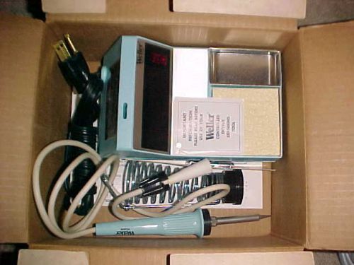 Weller WTCPR  Controlled Temp  Soldering Station w/TC201P Iron +3 new tips NIB