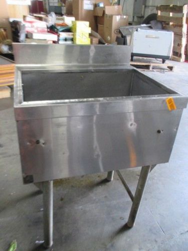 Stainless Steel Free Standing Ice Well