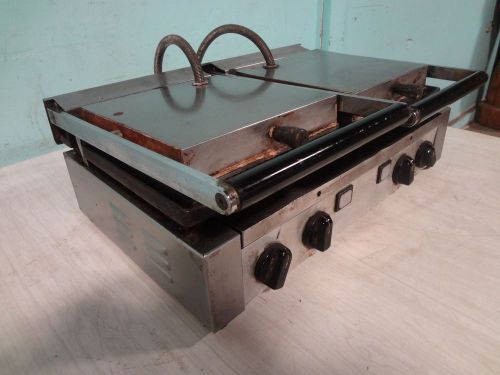 Heavy duty commercial s.s. electric  counter-top dual platen panini grill for sale