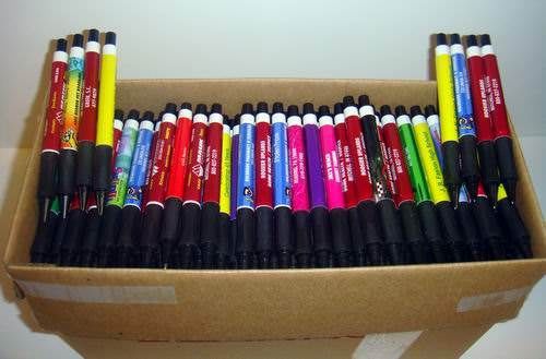 Lot of 500 Pcs Misprint Plastic Retractable Thick Pens