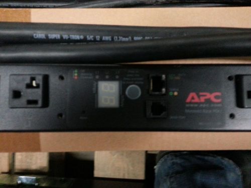 APC AP7892 RACK MOUNT METERED 42 PORT PDU-NEW IN THE BOX