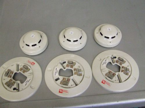SILENT KNIGHT  DETECTOR  SD505 -APS-LOT OF 3 UNITS- USED - GAURANTEED - N