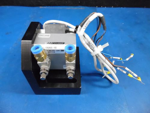 SMC CYLINDER PN: CDQ2B25-10D W/2 SPEED CONTROL FLOW VALVES &amp; 2 D-F7P SWITCH