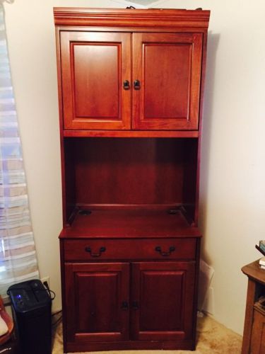 Office Cabinet &amp; Hutch