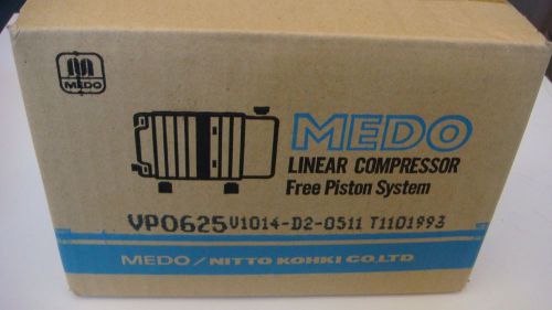 New MEDO VP0625-V1014-D2-0511 OILLESS VACUUM PUMP W/ BASE 115V 1.4A