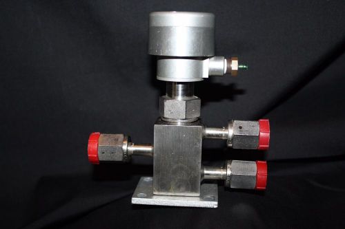 Nupro ss-4by-v35-1c stainless switching bellow sealed valve 1/4&#034; fitting for sale