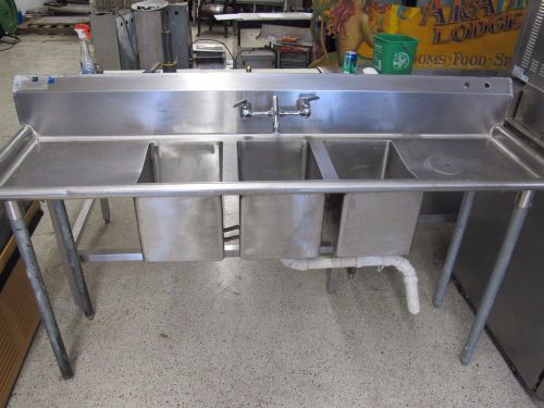 UNIVERSAL STAINLESS 3 COMPARTMENT STAINLESS STEEL COMMERCIAL KITCHEN SINK