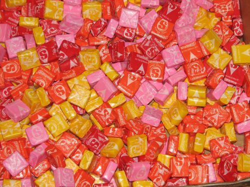 Starburst Chewy Fruit flavored Candy 1/2 pound bulk bag approx 40 pieces