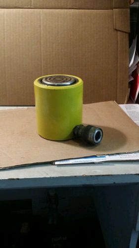 Enerpac RCH-302 30 Ton Hydraulic Cylinder 2 1/2&#034; Stroke Repainted/Proof Tested
