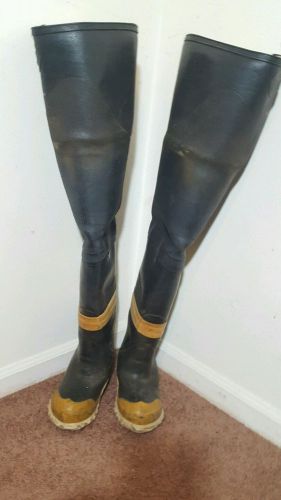 SERVUS/RANGER Firefighter BlackRubber Steel Midsole/Toe Boots. Women&#039;s 4 Wide