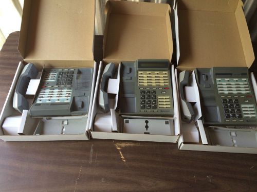 Lot Of 3 Macrotel MT-16T W/ Stands and Handsets 1 has a Display