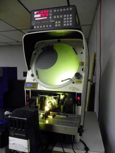 Gagemaster bench top optical comparator with dro, 10x for sale