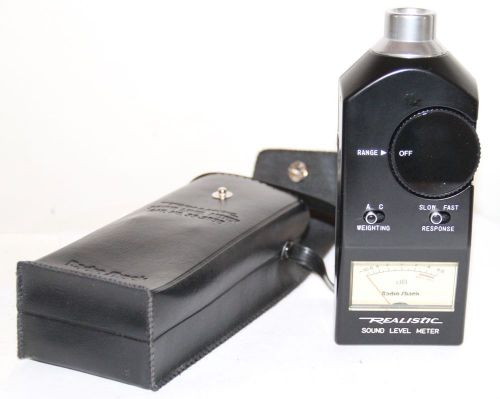 Realistic Sound Level Meter Catalog No. 33-2050 in Excellent Condition In Case