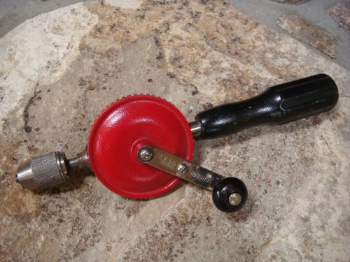 Vintage Manual Hand Drill M.F. Co No. 2500C ~ Works well