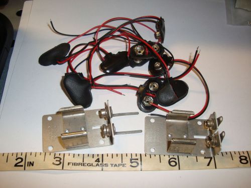 2 Keystone 9V Battery Holders + 9 Snap on Connectors with leads