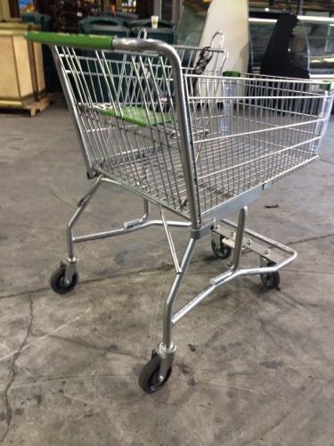 USED LOT OF SHOPPING CARTS