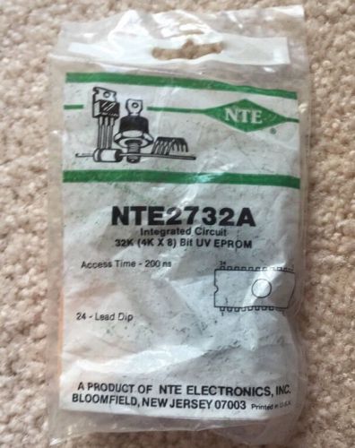 NTE NTE2732A Integrated Circuit, NMOS, 32K EPROM, UV, 200ns