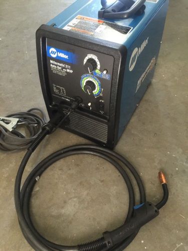 Miller Millermatic 211 MIG Welder Package Perfect Condition