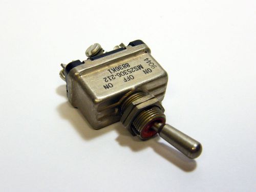 Cutler-Hammer MS25306-212 8836K1 On Off On SPDT Toggle Switch