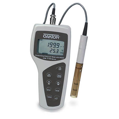 Oakton wd-35607-61 con 110 conductivity/tds/temp. meter w/cable, nist for sale