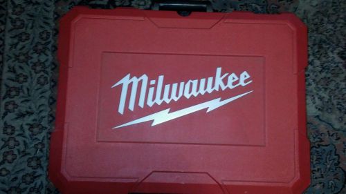 Milwaukee portable band saw. Used only a few times . excellent condition