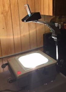 3M 9050 Overhead Projector Aja 120/60  With attachment of  Rollers film kit