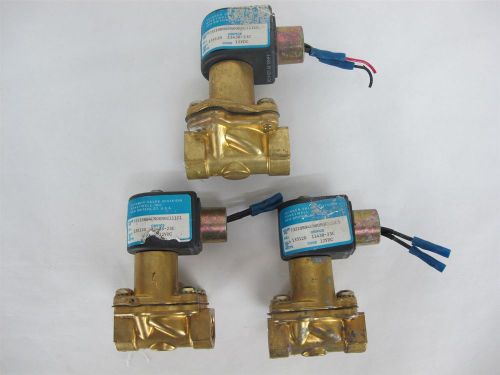 Lot of 3 - Honeywell Skinner Solenoid Valve 73218BN4UN00N0C111C1