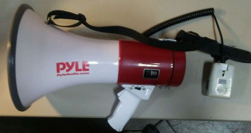 Pyle-pro pmp58u professional piezo dynamic 50 watts megaphone with usb new for sale