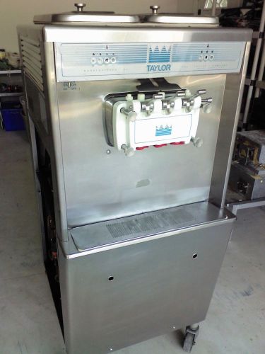Taylor ice cream machine (754) 3ph water cooled